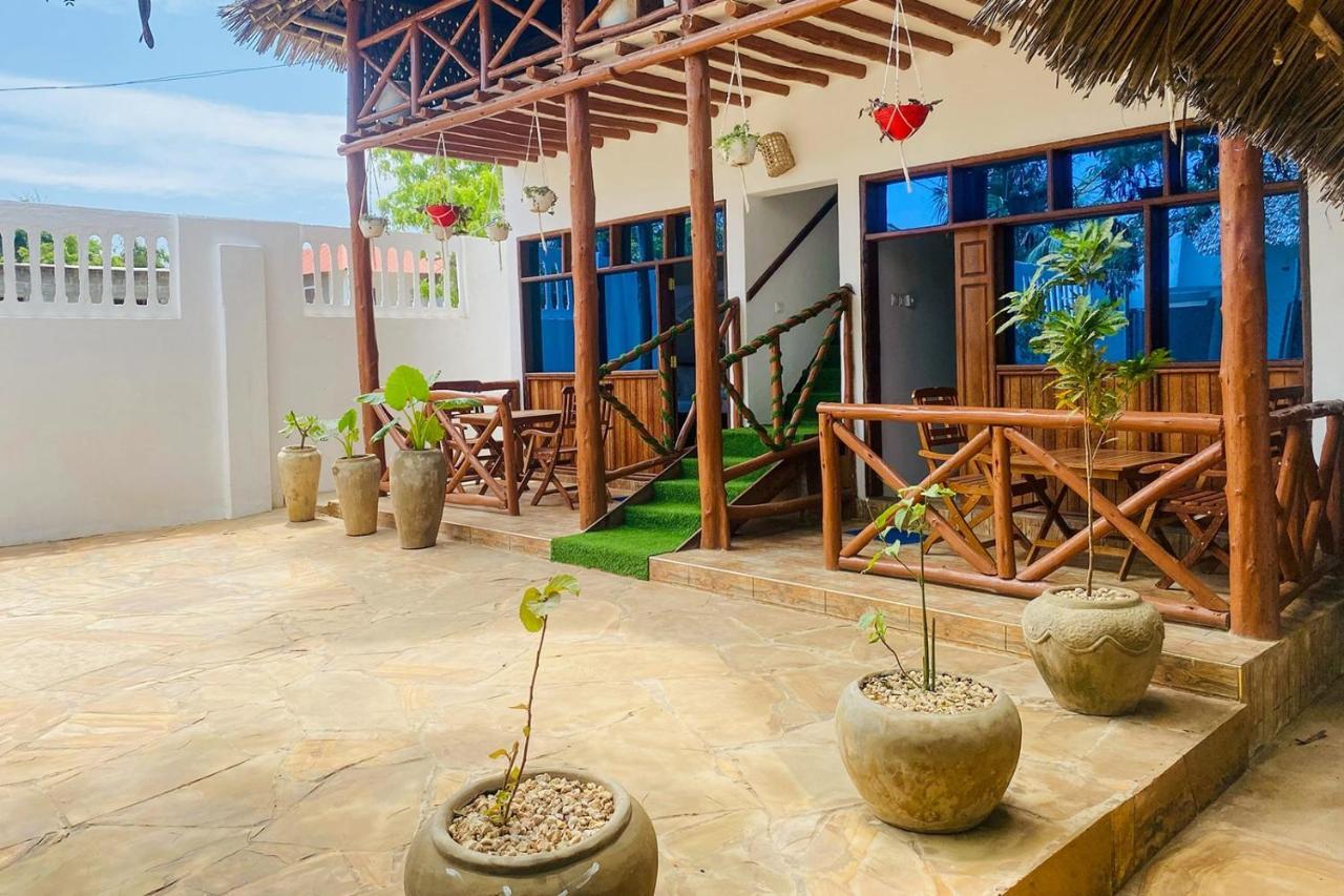 Utulivu Bungalow ナングウィ エクステリア 写真