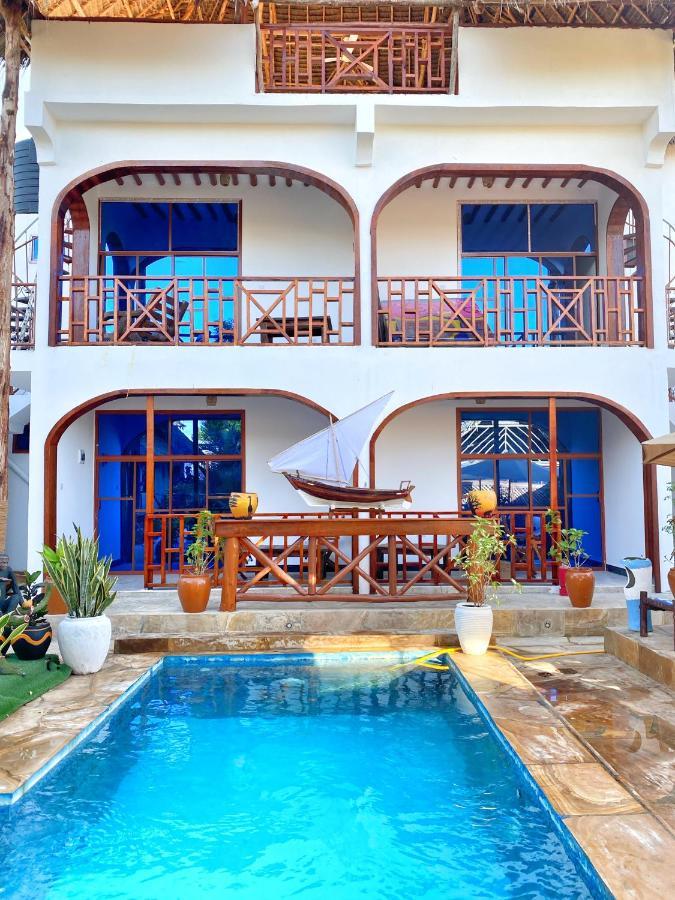 Utulivu Bungalow ナングウィ エクステリア 写真