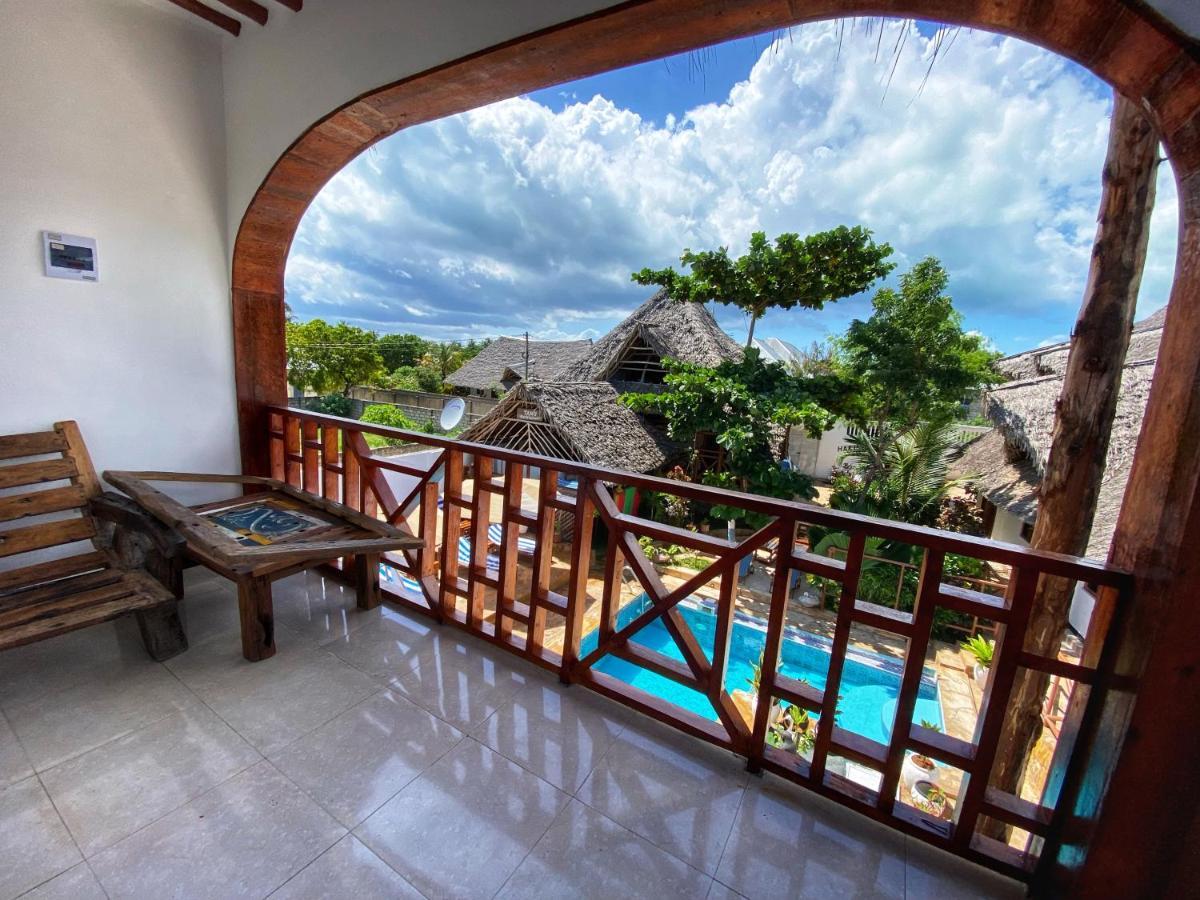 Utulivu Bungalow ナングウィ エクステリア 写真