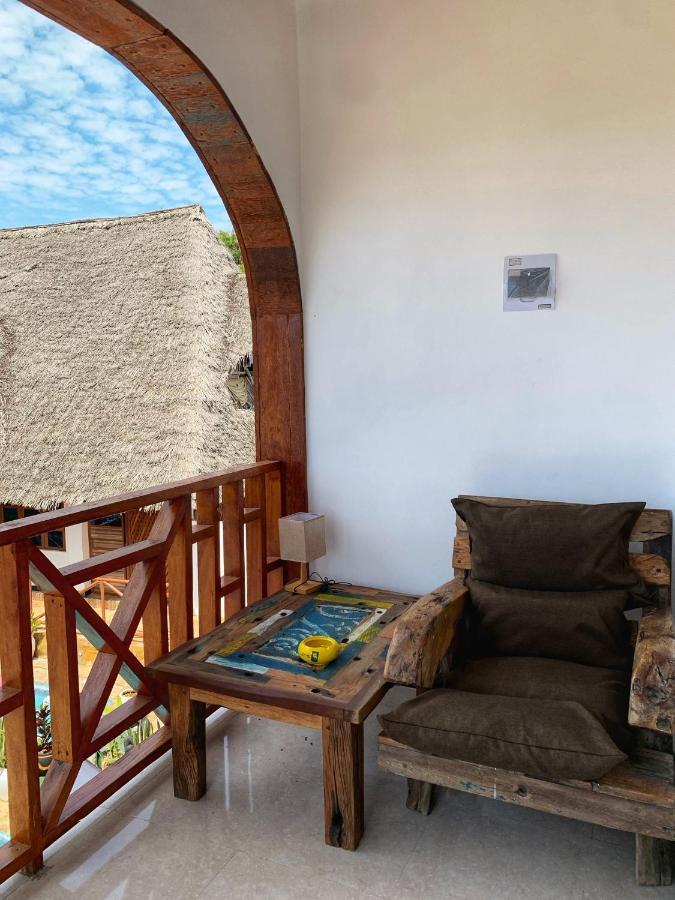 Utulivu Bungalow ナングウィ エクステリア 写真
